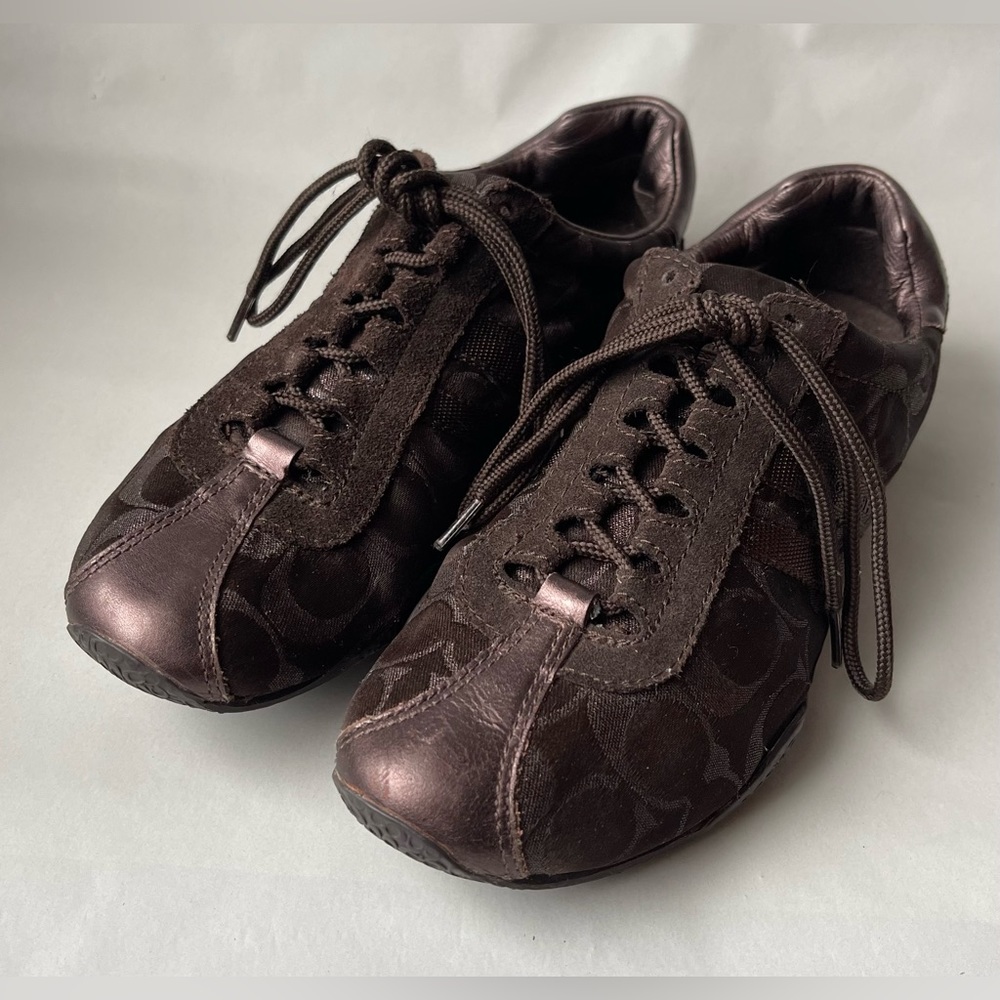 COACH, Style Katelyn Size 6.5M